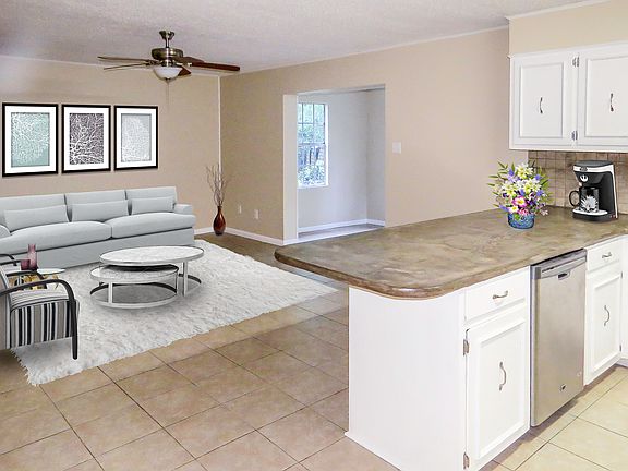 Kitchen/Den/Sun-room