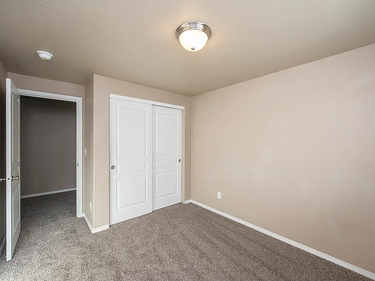 629 S Lakeland Dr — Photo 20
