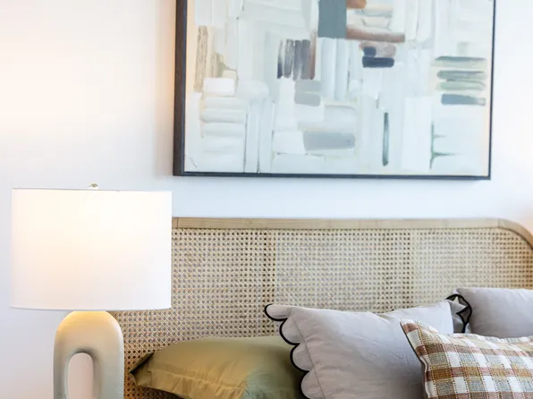 240 Willoughby Street image 25 of 30