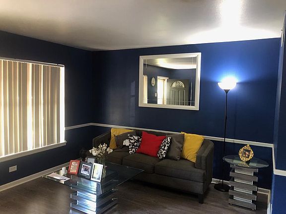 4th image of 4414 Newcome Dr