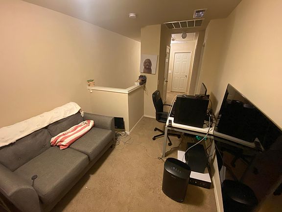 5th image of 10632 Traymore Dr