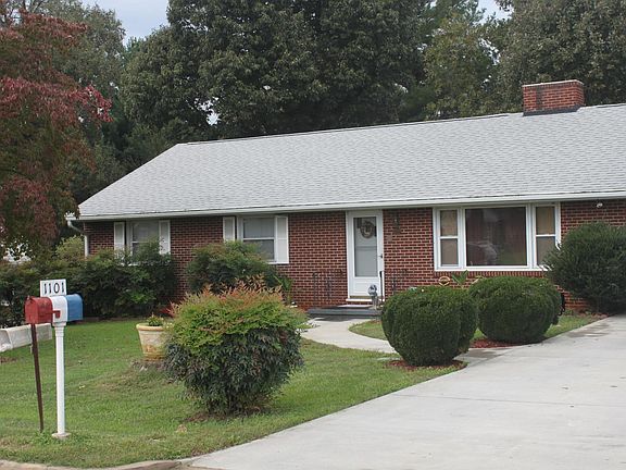 Front of the house on Sheffield Drive