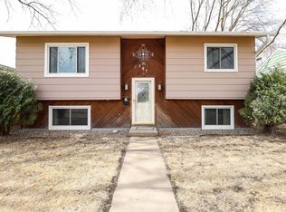 107 37th Ave NW, Rochester, MN 55901