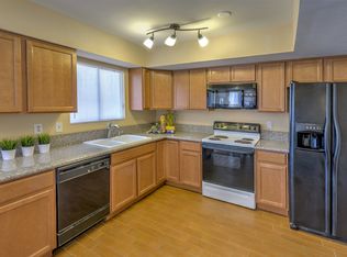 4521 W Continental Dr, Glendale, AZ 85308