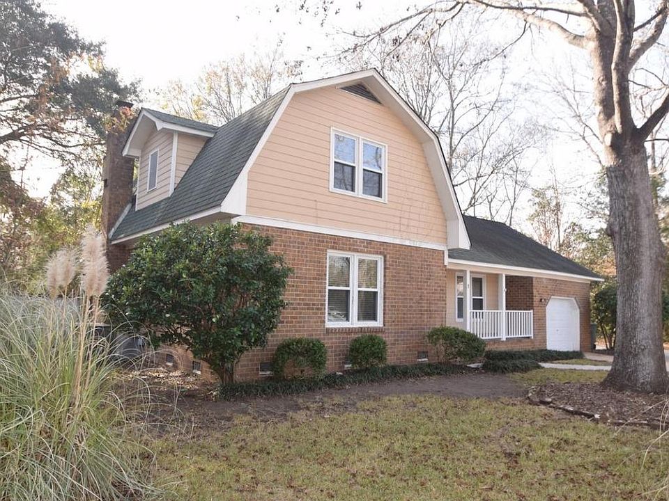 2nd image of 1 Paddlecreek Ave