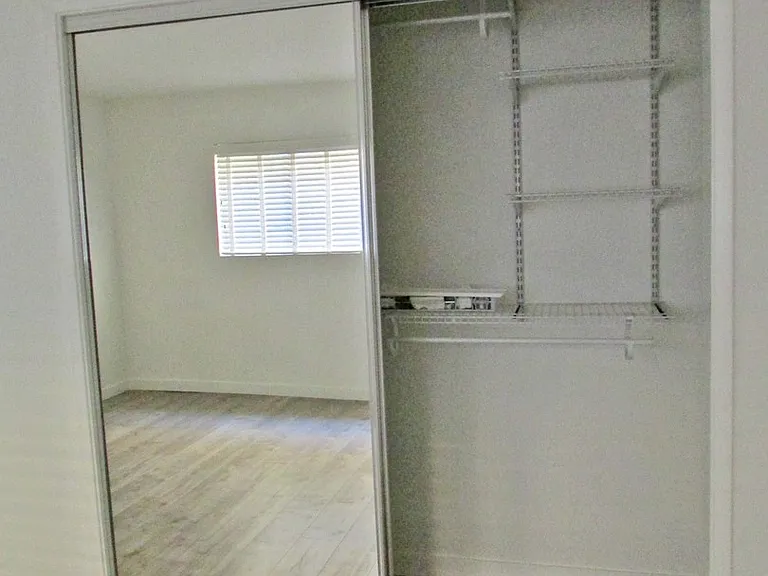 11511 Rochester Ave #11 — Photo 16