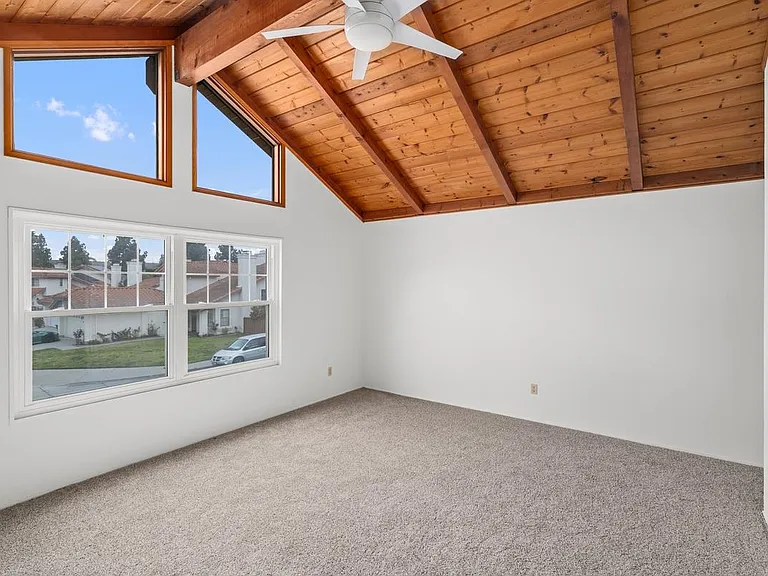 8629 Stanwell St — Photo 32