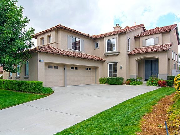 3rd image of 2419 Timber Creek Ln