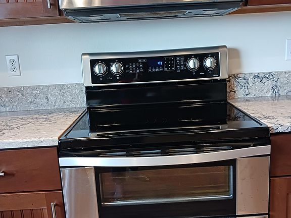 3rd image of 14480 NW Pioneer Park Way