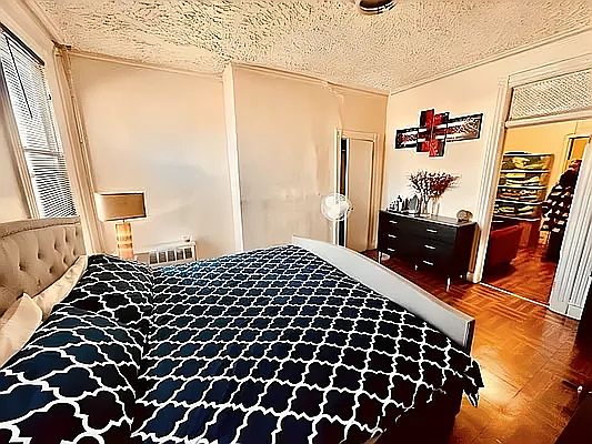 1st image of 582 Mac Donough St #1B