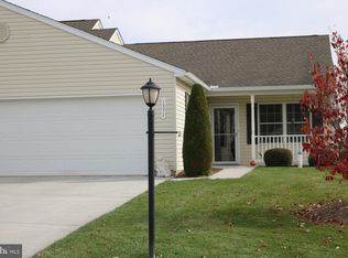 1371 Chami Dr #166, Spring Grove, PA 17362