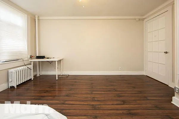 Rented by Mdrn Residential | media 7