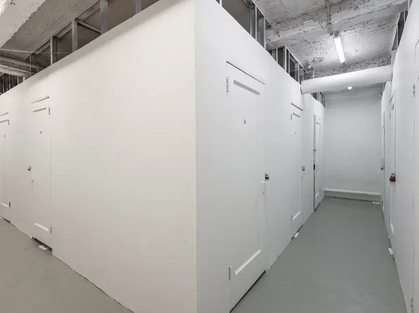 150 Burns Street image 21 of 27