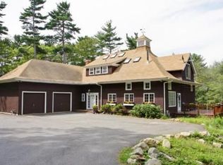 150 School St, Manchester, MA 01944