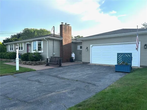 50 Osprey Rd, South Kingstown, RI 02879