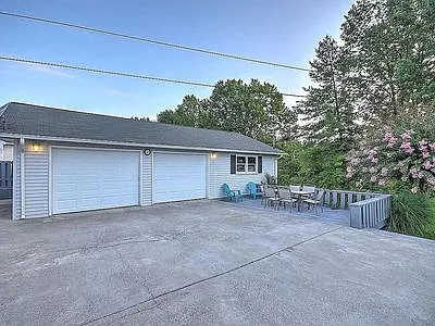 1628 Fairfield Ave — Photo 7