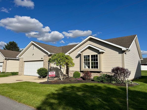 102 Magnolia Ln