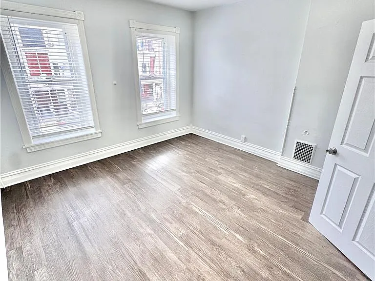 1410 W Turner St #2 — Photo 6