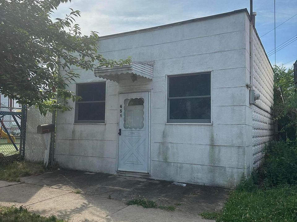 1st image of 456 Craig Ave