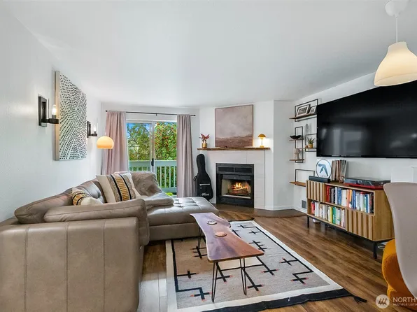 411 N 90th Street #207, Seattle, WA 98103