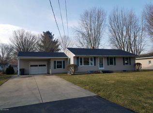 2303 Mapleview Ave, Portage, MI 49024