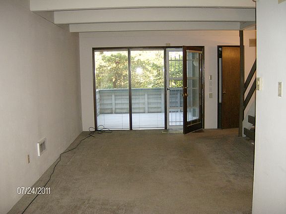 Living Rioom to deck