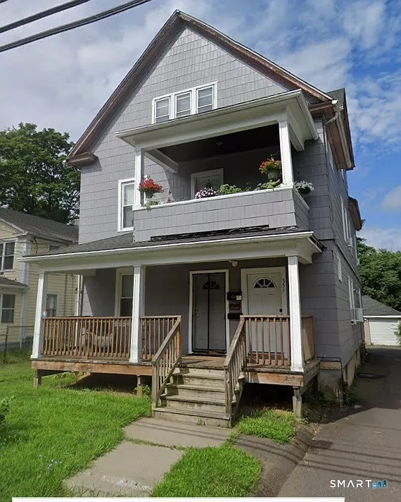 351 Hillside Ave #3