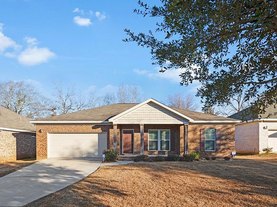 1st image of 114 Belhaven Dr