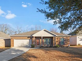 114 Belhaven Dr, Dothan, AL 36303
