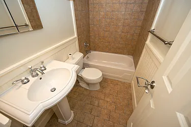 Rented by Nolita Group