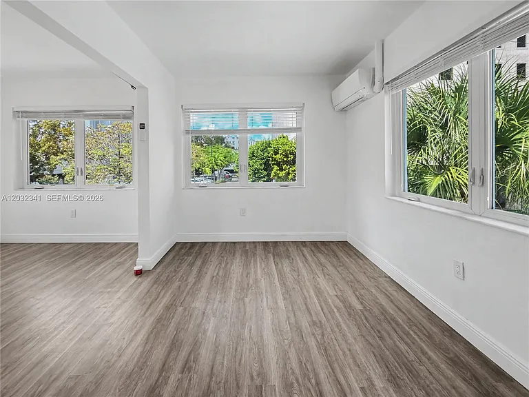 350 Minorca Ave #2 — Photo 10