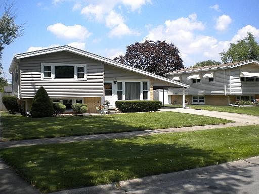 1st image of 2094 Pratt Ave
