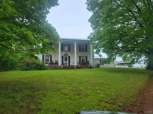 113 Crestwood Dr #115, Thaxton, VA 24174