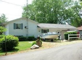 12057 Rose Rd, Plymouth, IN 46563