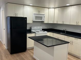 625 17th Ave #D, Belmar, NJ 07719