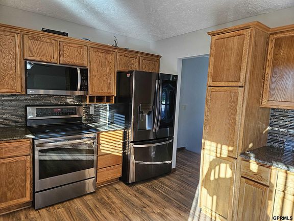 5th image of 2110 Corn Dr