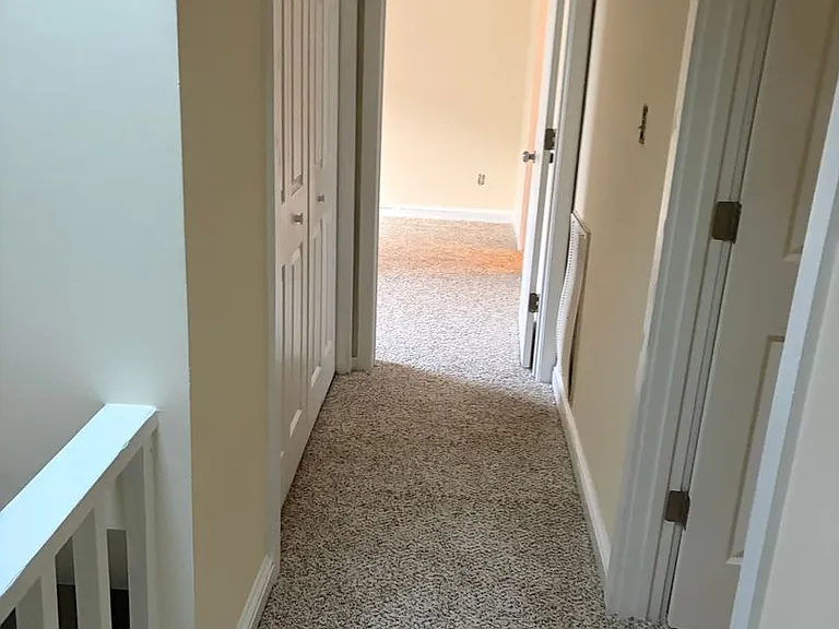Remodeled Nw Raleigh Townhome Off Leesville Road — Photo 9