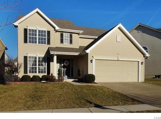 231 Spring Borough Dr, O'Fallon, MO 63368