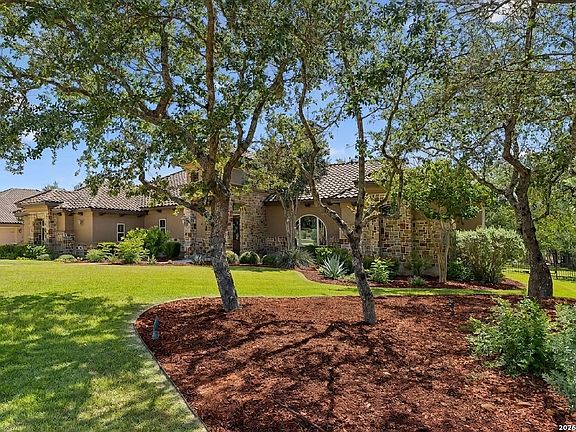 3rd image of 349 Menger Springs