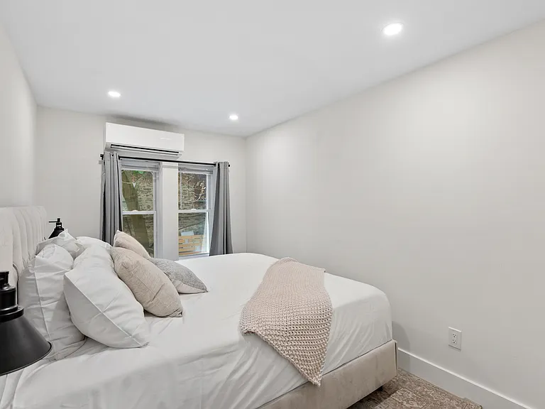 528 W 175th St #1 — Photo 24