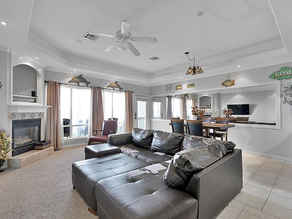 5th image of 13 Regency Point
