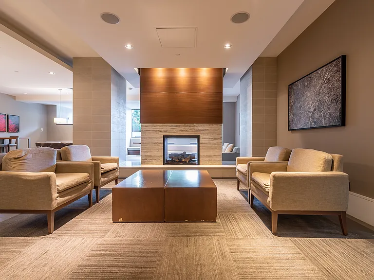 222 S Riverfront Ave SW #251 — Photo 35