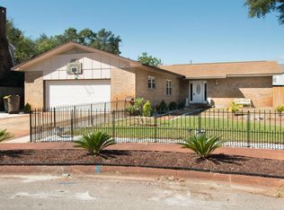 606 Manor Ct, Fort Walton Beach, FL 32547