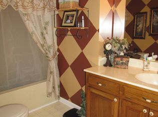 4 Lucas Cv, Jackson, TN 38301