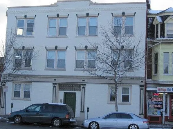 134 Broadway, Somerville, MA
