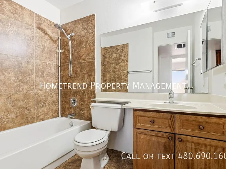 2510 E Dragoon Ave — Photo 3