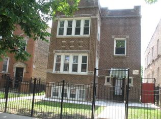 4141 W Barry Ave, Chicago, IL 60641