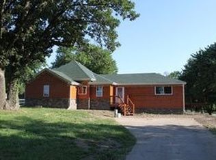 55851 230th St, Glenwood, IA 51534