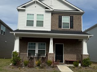 108 Cedar Knoll Cir, Pineville, NC 28134