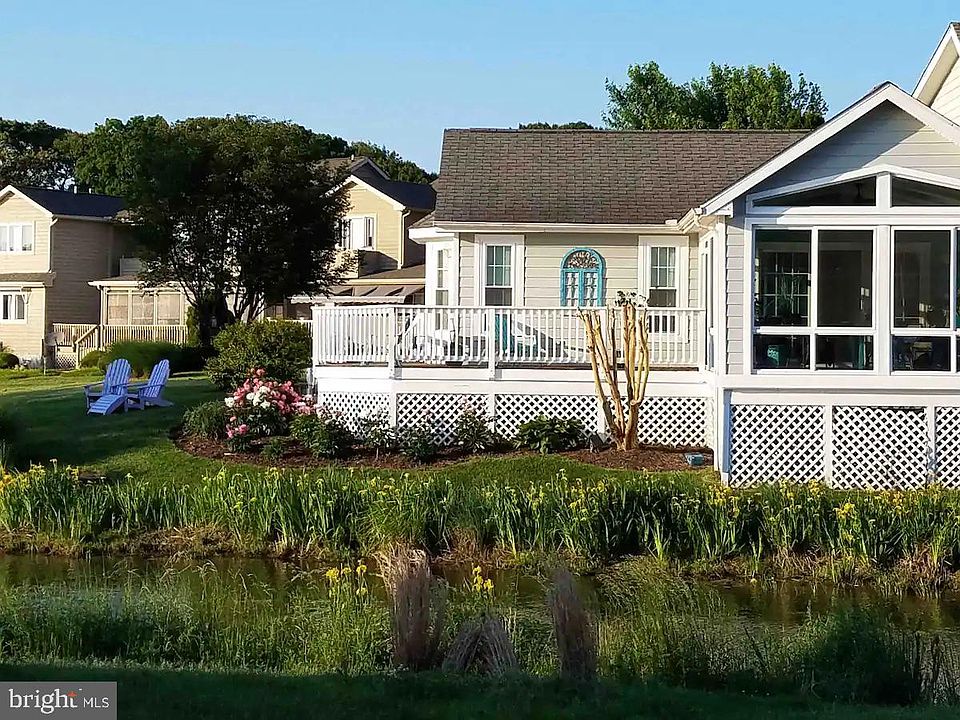 1st image of 350 Plantations Blvd